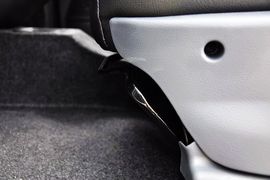 2012款东风风行景逸LV