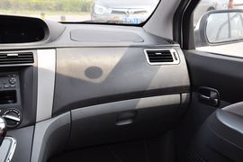 2012款东风风行景逸LV