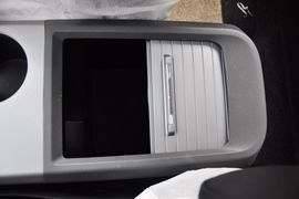 2012款东风风行景逸LV