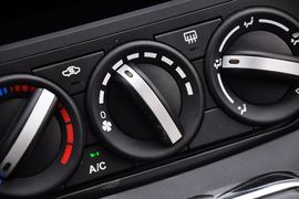 2012款东风风行景逸LV