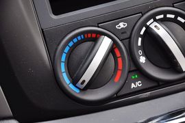 2012款东风风行景逸LV