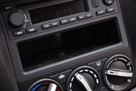 2012款东风风行景逸LV