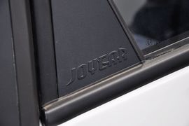 2012款东风风行景逸LV