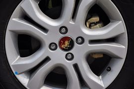 2012款东风风行景逸LV