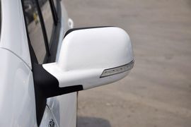 2012款东风风行景逸LV