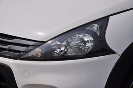 2012款东风风行景逸LV