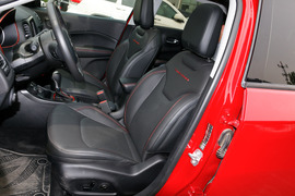 2017款Jeep指南者