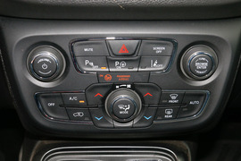 2017款Jeep指南者