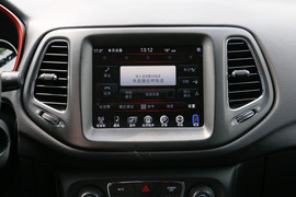 2017款Jeep指南者