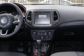 2017款Jeep指南者