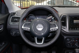 2017款Jeep指南者