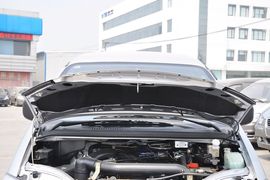 2012款风行菱智2.0L-Q3长轴舒适版