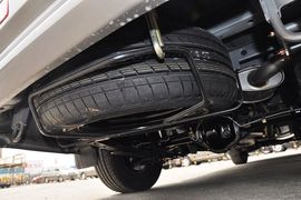 2012款风行菱智2.0L-Q3长轴舒适版