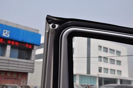 2012款风行菱智2.0L-Q3长轴舒适版
