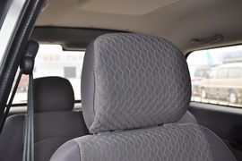 2012款风行菱智2.0L-Q3长轴舒适版