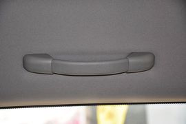2012款风行菱智2.0L-Q3长轴舒适版