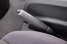 2012款风行菱智2.0L-Q3长轴舒适版