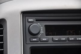 2012款风行菱智2.0L-Q3长轴舒适版