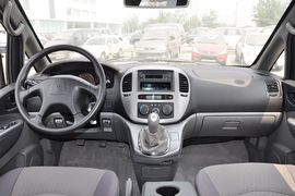 2012款风行菱智2.0L-Q3长轴舒适版