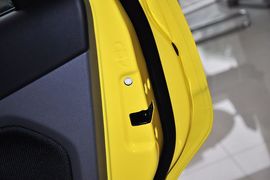 2012款福特福克斯两厢1.8L自动经典版基本型