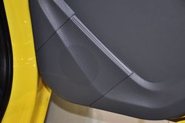 2012款福特福克斯两厢1.8L自动经典版基本型