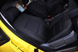 2012款福特福克斯两厢1.8L自动经典版基本型