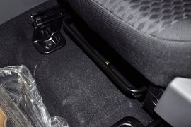2012款福特福克斯两厢1.8L自动经典版基本型