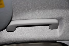 2012款福特福克斯两厢1.8L自动经典版基本型
