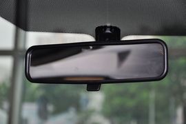 2012款福特福克斯两厢1.8L自动经典版基本型