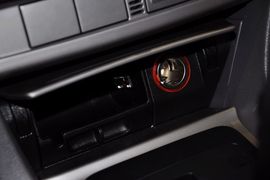 2012款福特福克斯两厢1.8L自动经典版基本型