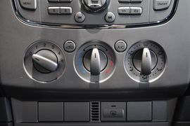 2012款福特福克斯两厢1.8L自动经典版基本型
