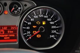 2012款福特福克斯两厢1.8L自动经典版基本型