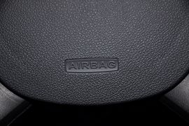 2012款福特福克斯两厢1.8L自动经典版基本型