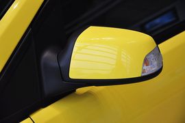 2012款福特福克斯两厢1.8L自动经典版基本型