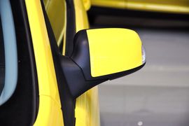 2012款福特福克斯两厢1.8L自动经典版基本型