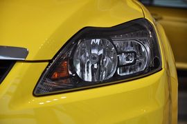 2012款福特福克斯两厢1.8L自动经典版基本型