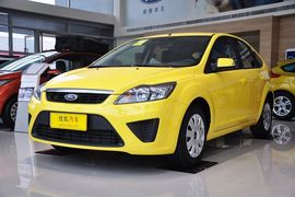 2012款福特福克斯两厢1.8L自动经典版基本型