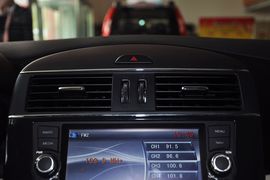 2011款东风日产骐达1.6XE