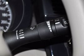 2011款东风日产骐达1.6XE