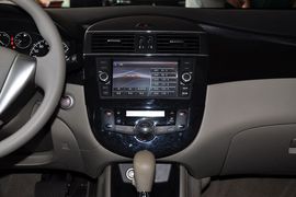 2011款东风日产骐达1.6XE