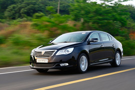2012款荣威950