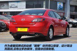 2012款一汽马自达睿翼2.0L精英版到店实拍