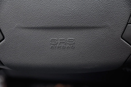 2012款东风雪铁龙C5