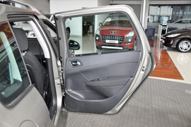 2012款标致308SW