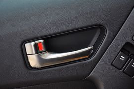 2012款现代劳恩斯酷派2.0T自动Brembo版