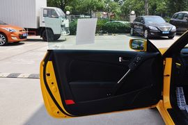 2012款现代劳恩斯酷派2.0T自动Brembo版