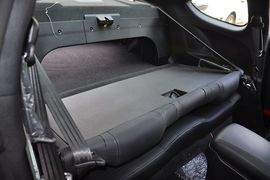 2012款现代劳恩斯酷派2.0T自动Brembo版