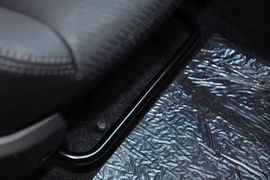 2012款现代劳恩斯酷派2.0T自动Brembo版