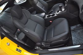 2012款现代劳恩斯酷派2.0T自动Brembo版