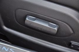 2012款现代劳恩斯酷派2.0T自动Brembo版